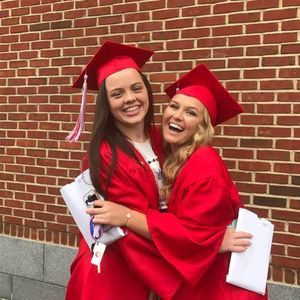 Meet your Posher, Caroline